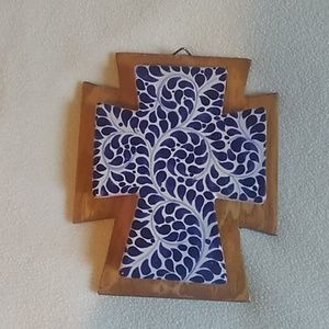 Ceramic cross plaque